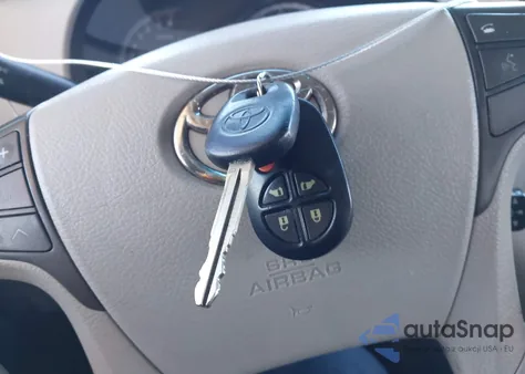 2011 Toyota Sienna Le V6 из США, поврежденный, VIN 5TDKK3DC5BS040082